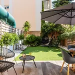 Cozy 1-Br Apartment Heart Of Palm Beach District